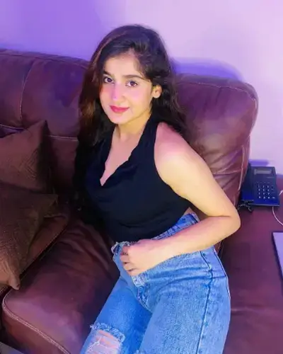 Call Girls Sadabad